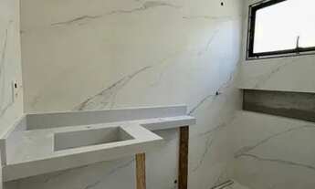 Imagem 3: Linda casa no Villa branca