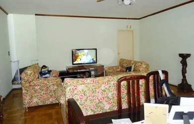 Imagem 2: Casa residencial ou comercial, com 3 quartos, 8 vagas