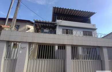 Imagem 2: Casa para Locação em Serra, Jacaraípe, 3 dormitórios, 1 suíte, 2 banheiros, 1 vaga