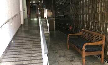 Imagem 2: Apartamento para venda possui 74 metros quadrados com 3 quartos em Estácio - Rio de Janeir