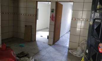 Imagem: ALUGUEL CASA COM GARAGEM INDEPENDENTE