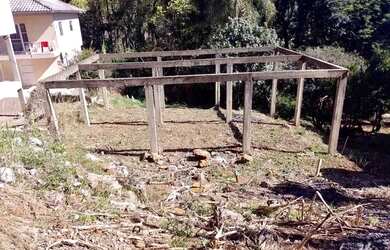 Imagem 3: Terreno bem localizado e tranquilo