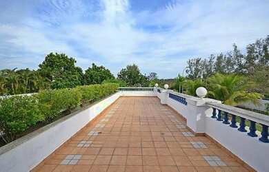 Imagem 5: CASA CLARA E ENSOLARADA, MOBILIADA, BEM LOCALIZADA, SOMENTE ANUAL !!