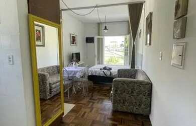 Imagem 6: Quitinete mobiliada no centro de Blumenau, no início da Rua Curt Hering, bem no centro da