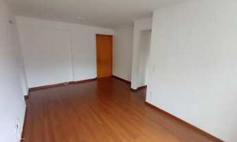 Imagem 2: Apartamento de 2 quartos, em excelente localização, próximo ao comércio, com elevador e ga