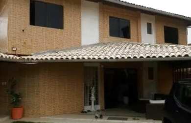 Imagem 3: Casa em Condomínio para Venda em Salvador, Piatã, 6 dormitórios, 3 suítes, 6 banheiros, 8