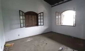 Imagem 3: Casa Comercial para Venda em Macaé, Gloria, 6 dormitórios, 1 suíte, 3 banheiros, 10 vagas