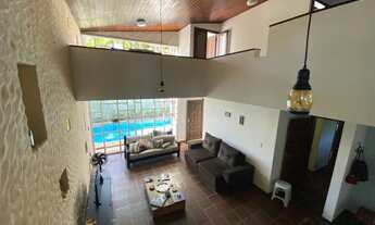 Imagem 6: Casa para aluguel e venda tem 238 metros quadrados com 4 quartos