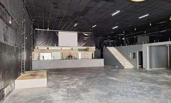 Imagem 5: Galpão 290m pe direito alto 2 banheiros para locação em Barueri