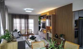 Imagem 3: Charmosa Casa Duplex à Venda em Cidade Verde!