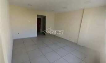 Imagem: Kitnet/Conjugado / Residencial / Centro