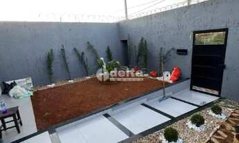 Imagem 2: Casa residencial disponível para venda no bairro Novo Mundo em Uberlândia-MG