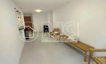 Imagem 5: Imóvel para venda tem 102 metros quadrados com 2 quartos em Laranjeiras - Rio de Janeiro