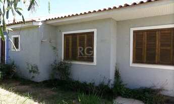 Imagem 2: Casa na Hípica com 3 dormitórios e 2 vagas