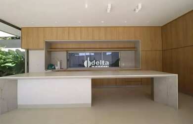 Imagem 4: Casa residencial com 3 suítes disponível para venda no bairro Jardim Inconfidência em Uber