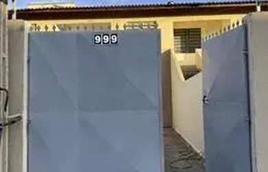 Imagem: Casa prox ao castelao com 52 m2 com 2 quartos