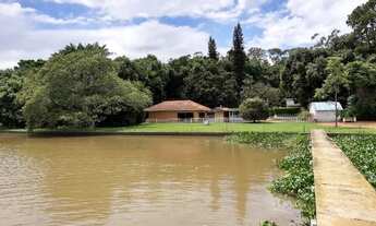 Imagem 2: Luxuosa Chácara na Beira da Represa de Itapuí - SP