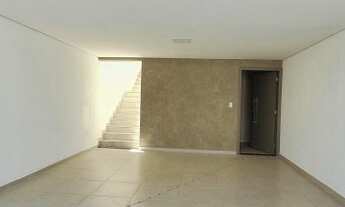 Imagem 3: Casa 3 dormitórios para Venda em Mogi das Cruzes, Vila Oliveira, 3 dormitórios, 1 suíte, 3