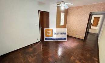 Imagem 2: Casa com 3 dormitórios para alugar, 170 m² por R$ 1.600/mês - Higienópolis - Piracicaba/SP