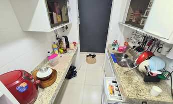 Imagem 5: Área Privativa com Armários Planejados - BH - B. Santa Mônica - 2 qts - 1 Vaga