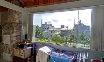 Imagem 7: CASA A VENDA NO CENTRO DE CAMBORIÚ COM EXCELENTE ÁREA DE LAZER