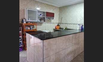 Imagem 6: Casa para venda possui 114 metros quadrados com 3 quartos em Montese - Fortaleza - Ceará