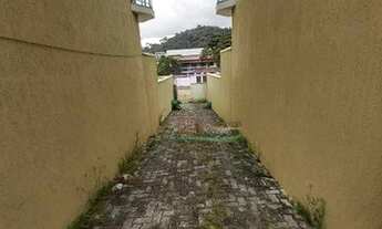 Imagem 3: Sobrado com 2 dormitórios à venda, 80 m² por R$ 250.000,00 - Monte Alegre - Cabo Frio/RJ