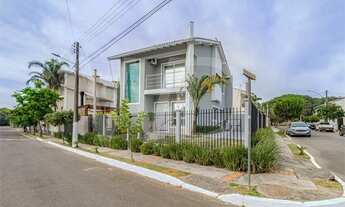 Imagem: Casa para venda tem 250 metros quadrados