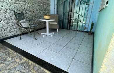 Imagem 2: Casa na Aruana Casa com 2 dormitórios