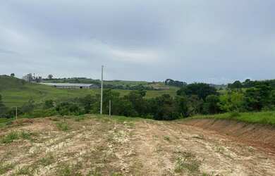 Imagem 2: Terrenos apenas 800 metros do asfalto