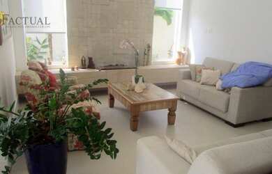 Imagem 7: Casa com 5 dormitórios à venda, 500 m² por R$ 2.500.000,00 - Jardim Virginia - Guarujá/SP