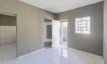 Imagem 4: Casa para Aluguel - Jardim do Lago, 1 Quarto, 55 m2