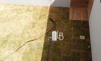 Imagem 3: Sobrado no bairro Vida Nova com três quartos