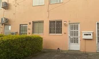 Imagem 2: Sobrado para Venda em Pelotas, Areal, 2 dormitórios, 1 banheiro, 1 vaga