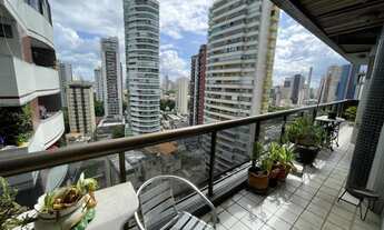 Imagem 2: Cobertura duplex para venda possui 375 metros quadrados com 5 quartos em Umarizal - Belém