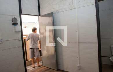 Imagem 2: Apartamento para Aluguel - Jardim Balneário, 1 Quarto, 12 m2