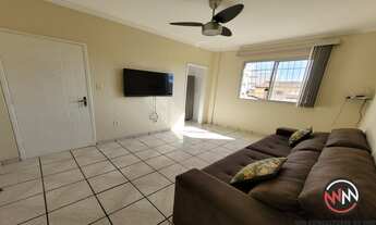 Imagem 2: Apartamento de 2 quartos (1 suíte), frente para Avenida, sol nascente, amplo, arejado e ap