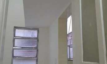 Imagem 2: EXCELENTE APARTAMENTO SALA 2 QUARTOS, COM VAGA, PORTEIRO 24 h. A 5 MINUTOS DO METRÔ JOSÉ