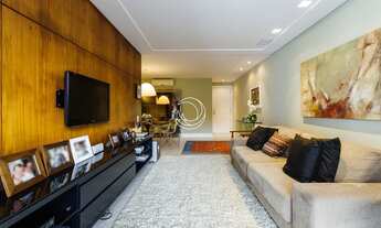 Imagem 4: Beira Mar Norte! Apartamento com 143,43m² privativos, finamente mobiliado e decorado