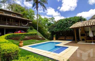 Imagem 5: Encantadora Casa em condomínio com 5 dormitórios