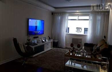 Imagem 11: Apartamento 2 dormitórios com suite e dependência na Ponta da Praia, em Santos SP