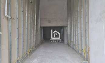 Imagem: Loja na região que mais cresce na Praia