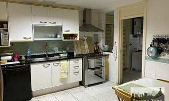 Imagem 6: Rosane Zago e especialista em imóveis em São Conrado