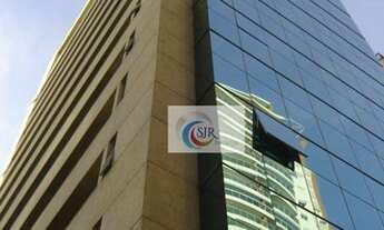 Imagem 6: Conjunto comercial com 117m² de área útil, salas com divisórias , piso em carpete, 1 copas