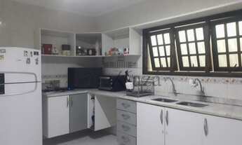 Imagem 6: Casa - Bosque dos Eucaliptos - 4 Dormitórios - 250m²