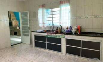 Imagem 4: Casa com 3 dormitórios à venda por R$ 424.000,00 - Conjunto Residencial Galo Branco - São