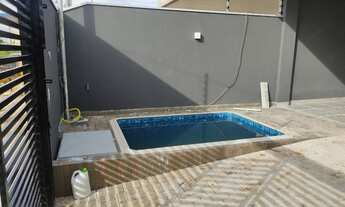 Imagem 2: Excelente casa com Piscina