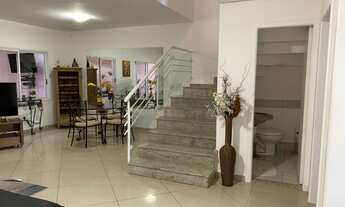 Imagem 2: EXCELENTE SOBRADO EM CONDOMÍNIO FECHADO