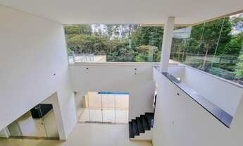 Imagem 2: Casa para venda tem 386 metros quadrados com 4 quartos