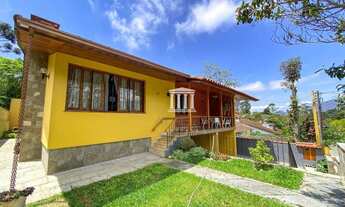 Imagem: Casa com 5 dormitórios à venda, 250 m²